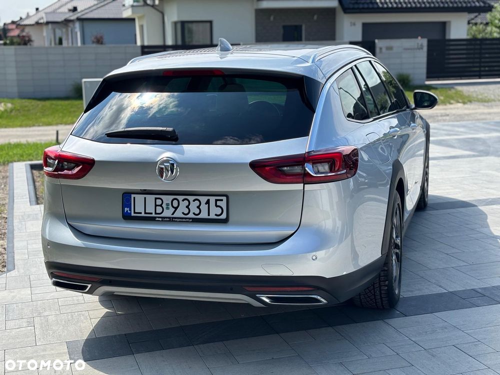 Opel Insignia - 10