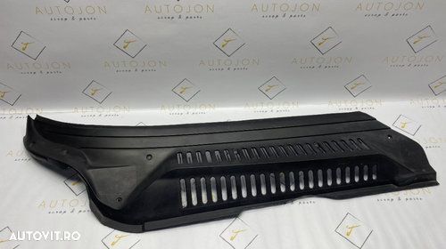Grila stergator dreapta Fata PEUGEOT BOXER Box (244) [ 2001 - > ] OEM 1330637080 / 1333006080 - 1