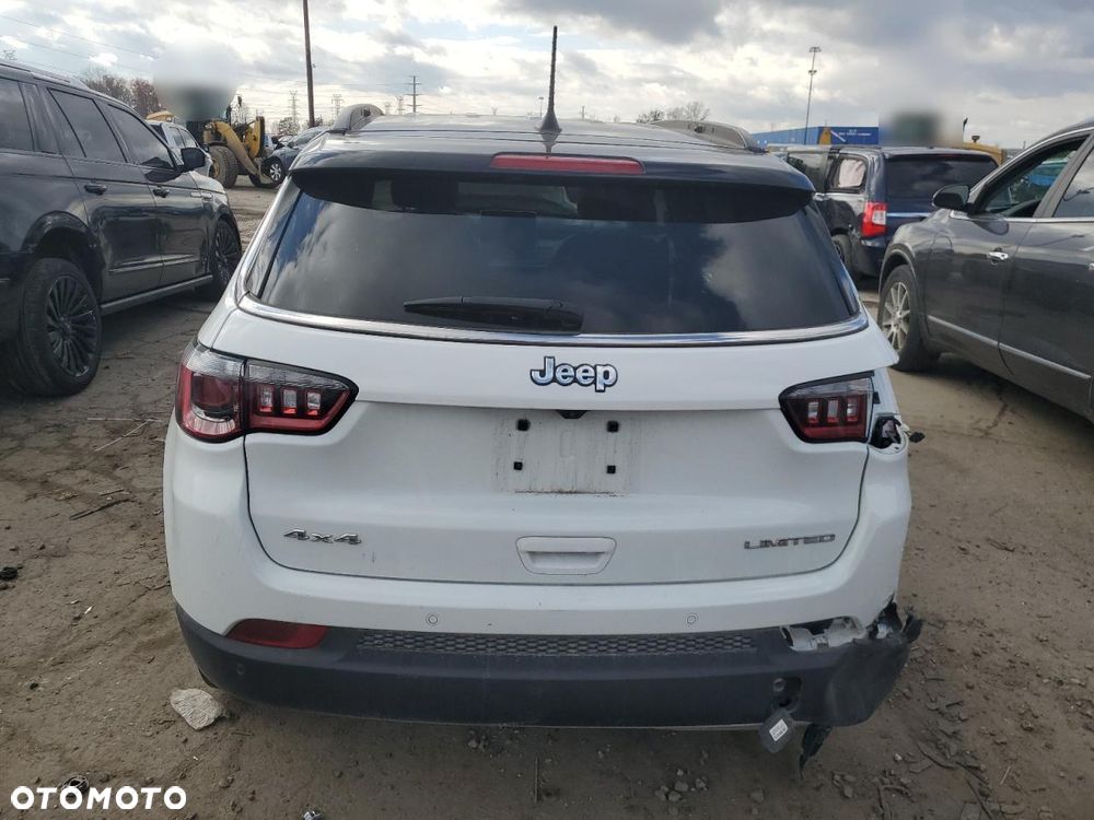 Jeep Compass - 6