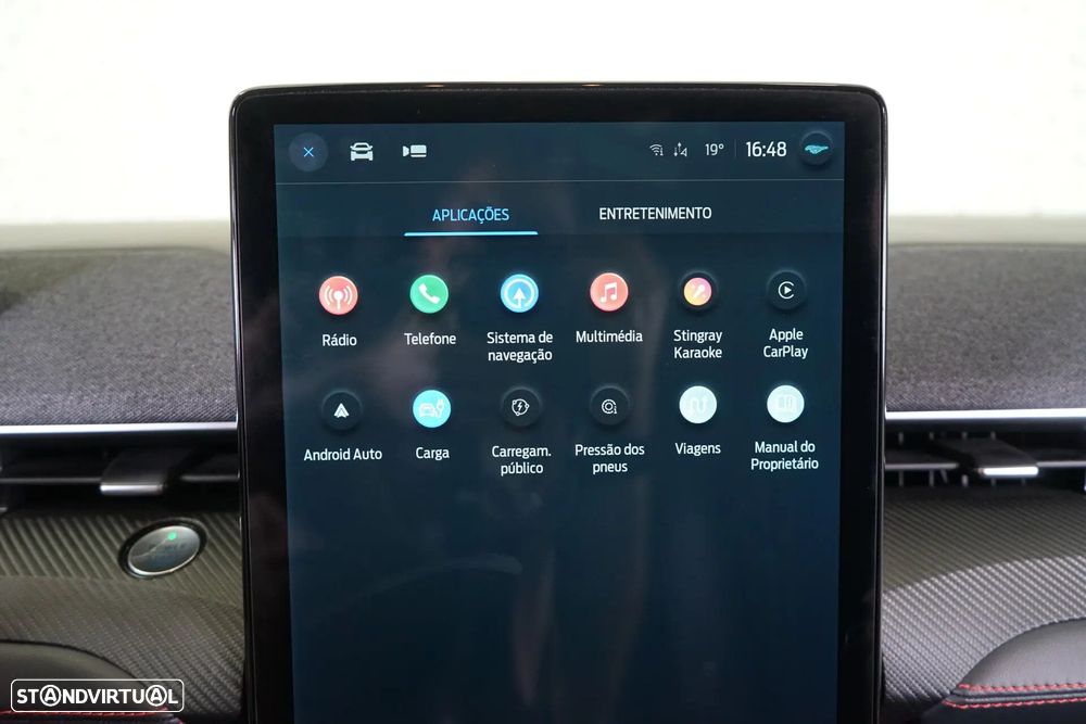 Ford Mustang Mach-E - 35