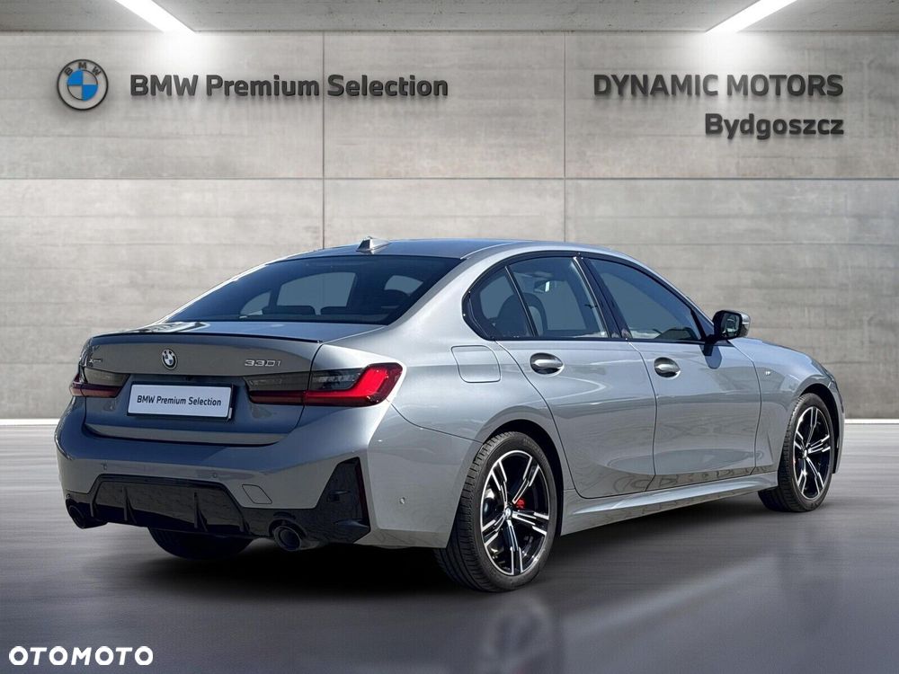 BMW Seria 3 330i xDrive M Sport sport - 7