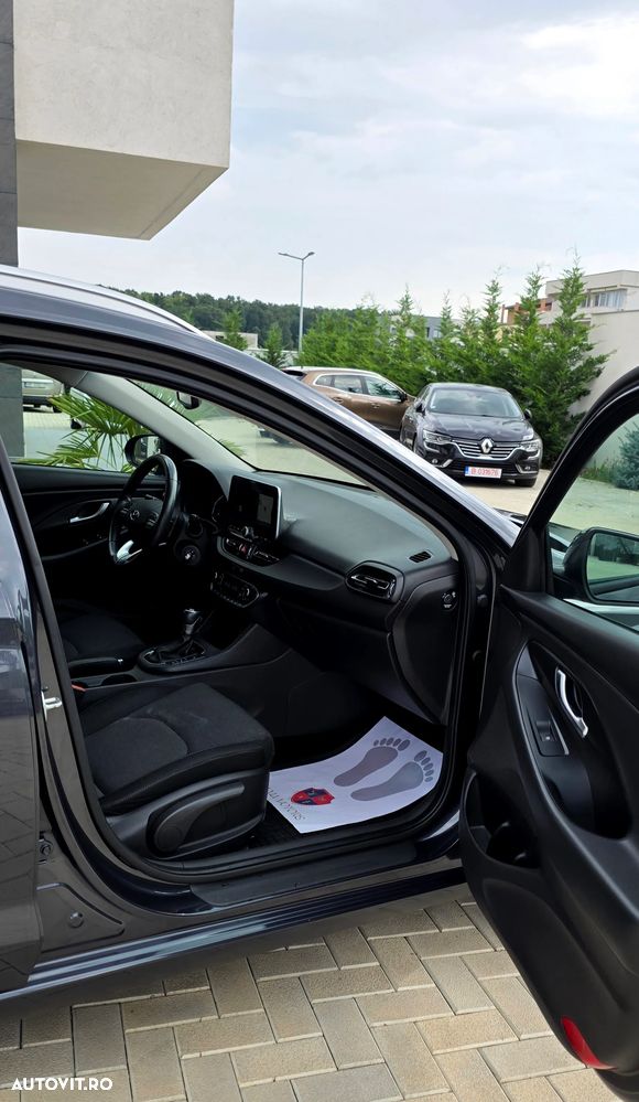 Hyundai i30 1.6 CRDI DCT Trend - 22