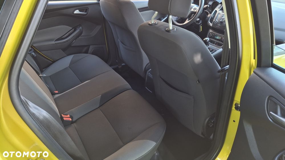 Ford Focus 1.6 TDCi DPF Trend - 16