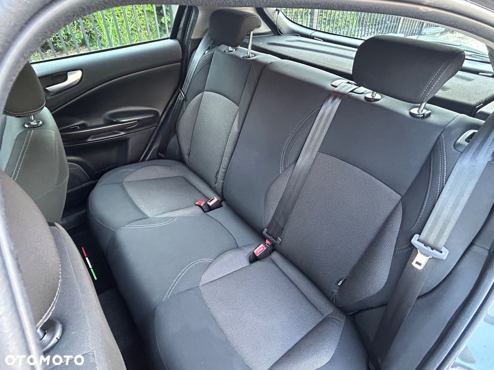 Alfa Romeo Giulietta 1.6 JTDM 16V Turismo - 19