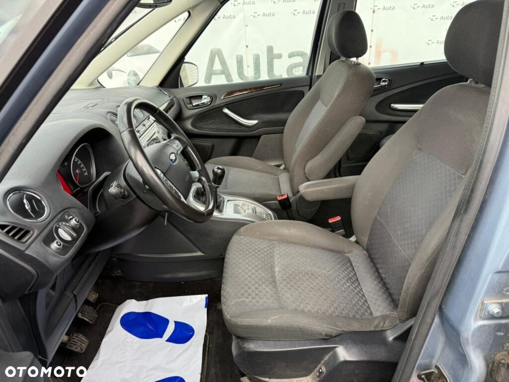 Ford Galaxy 2.0 Ghia - 10