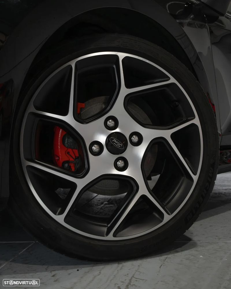 Ford Fiesta 1.5 EcoBoost ST - 10