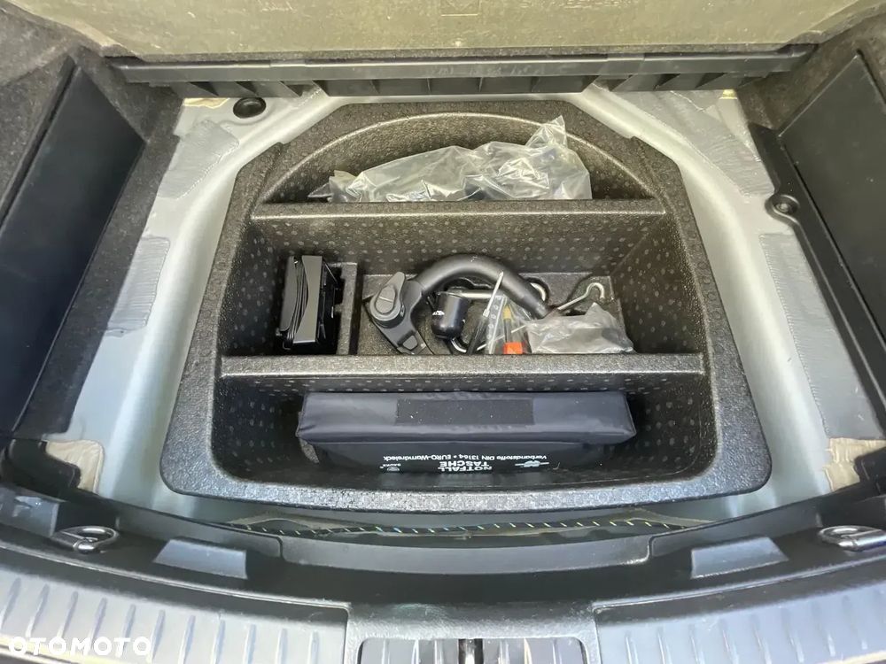 Toyota Auris 1.6 Valvematic Executive - 25