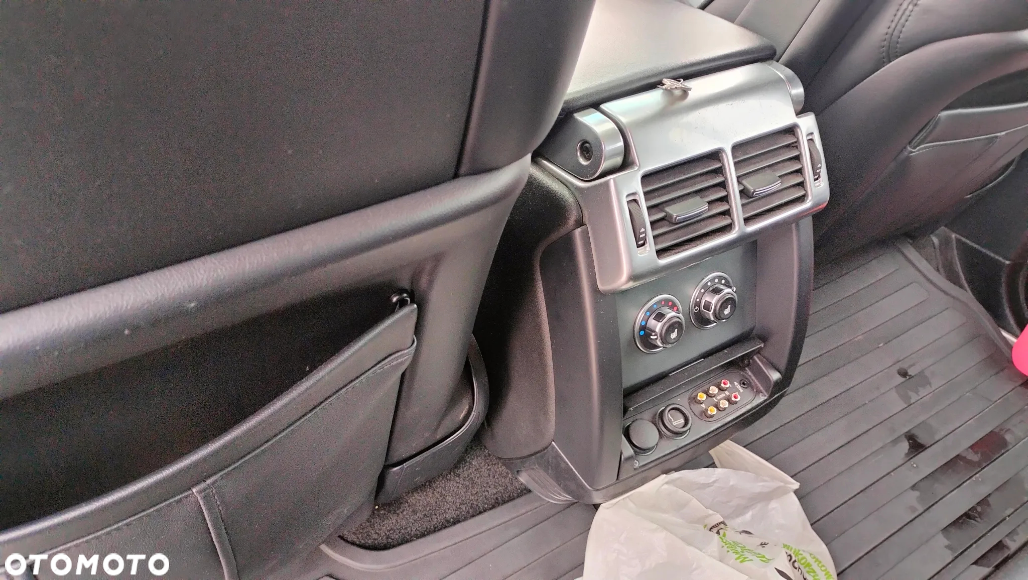 Land Rover Range Rover 3.6TD Vogue - 6