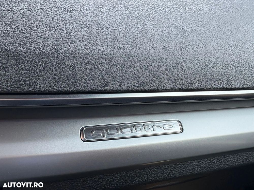 Audi Q5 40 TDI quattro S tronic MHEV Advanced - 12