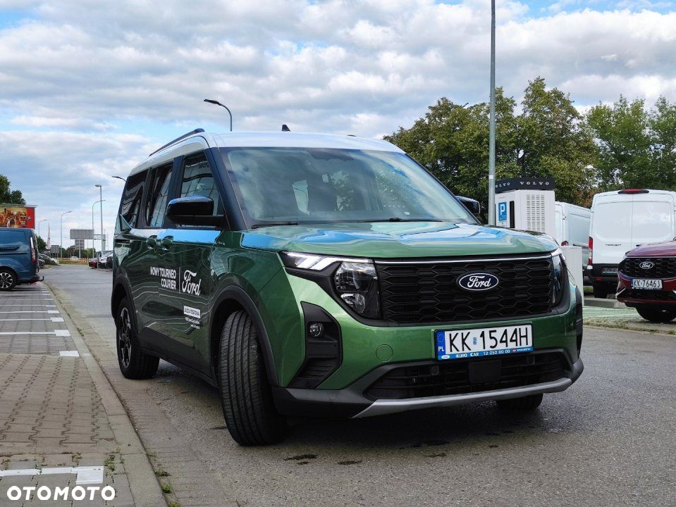 Ford Tourneo Courier - 8
