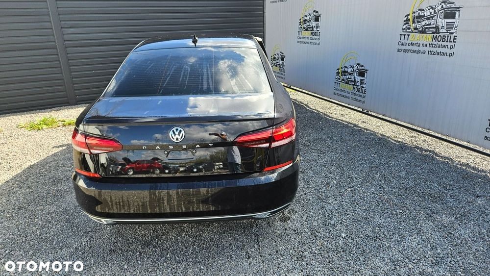 Volkswagen Passat - 26