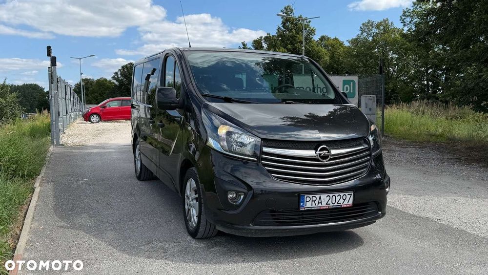 Opel Vivaro - 15