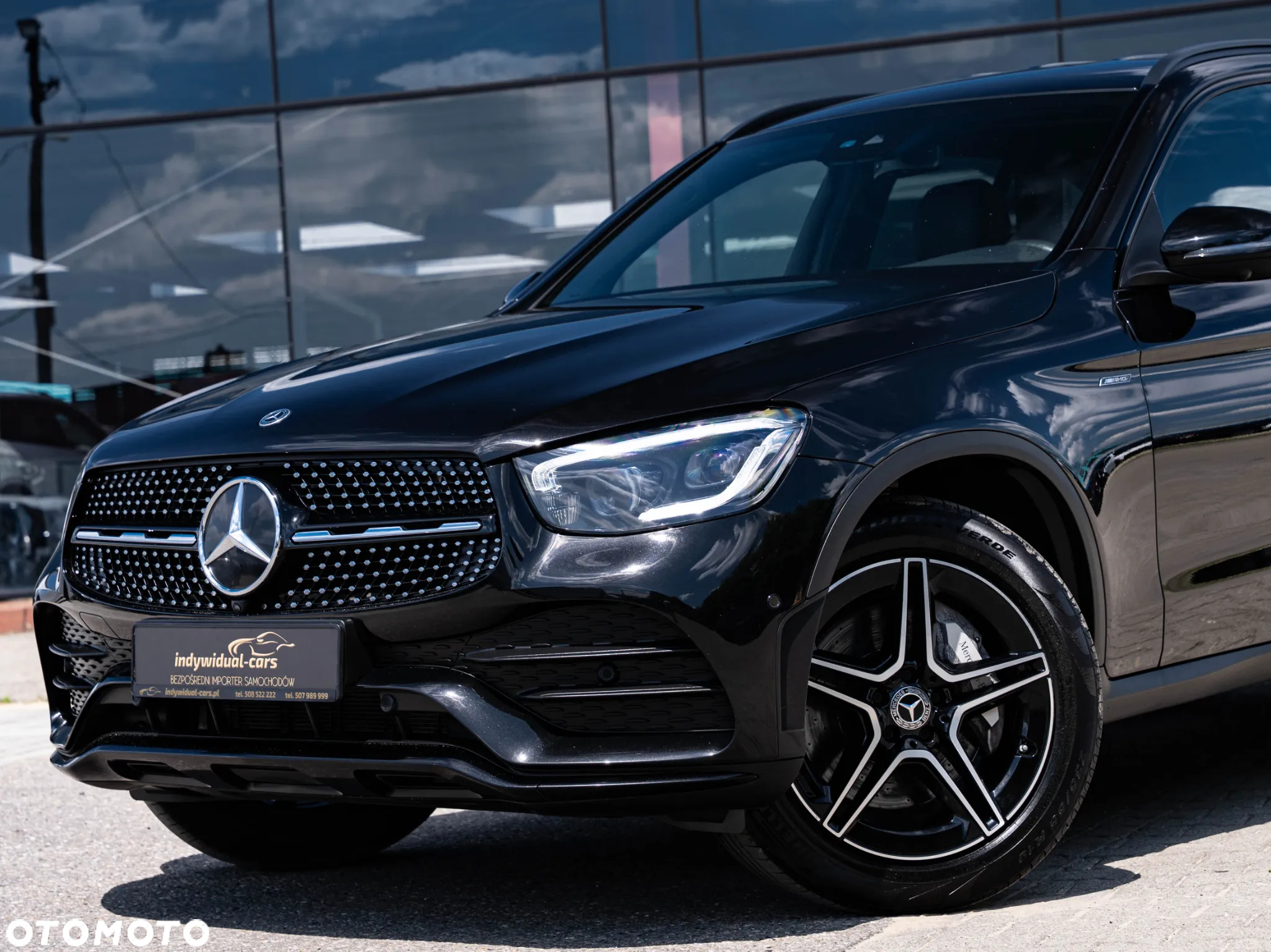 Mercedes-Benz GLC 200 4Matic 9G-TRONIC AMG Line Plus - 8