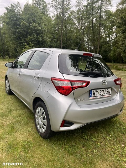 Toyota Yaris 1.5 Active - 2