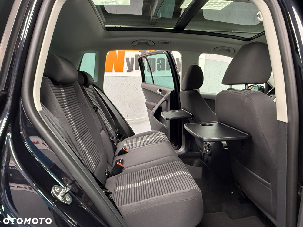 Volkswagen Tiguan - 14