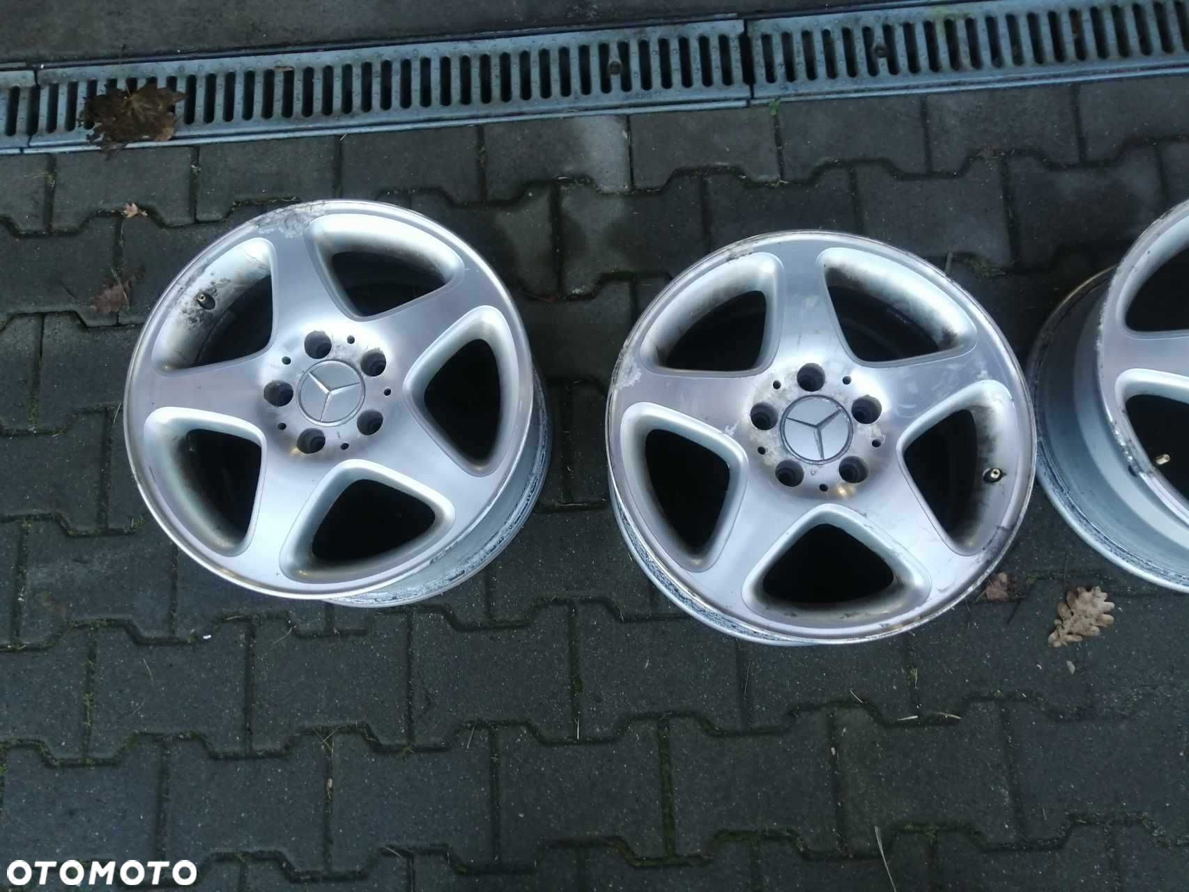 Felgi Mercedes 16 cali aluminiowe rozstaw 5x112 oryginał komplet - 2