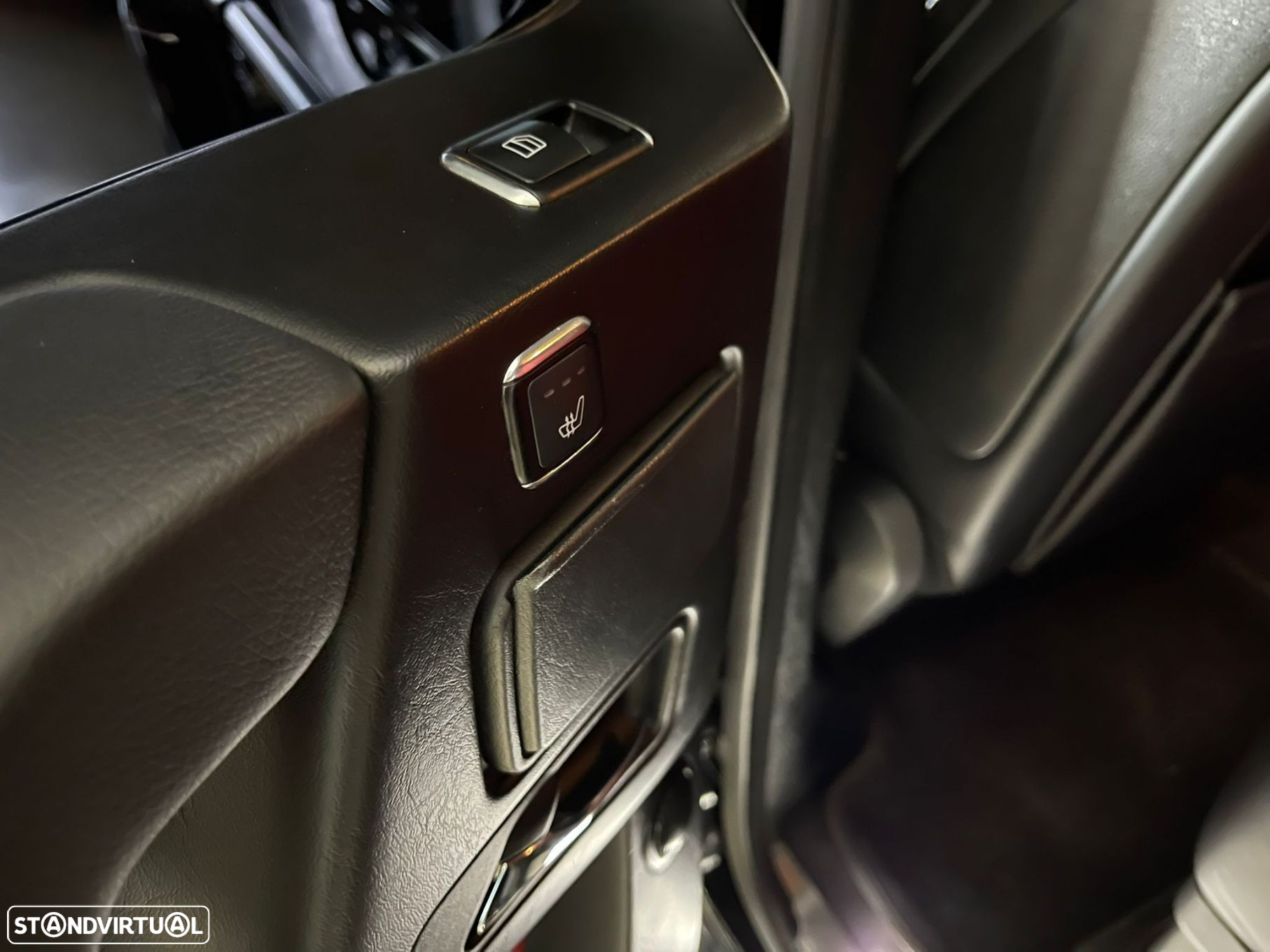 Mercedes-Benz G 63 AMG Standard - 38