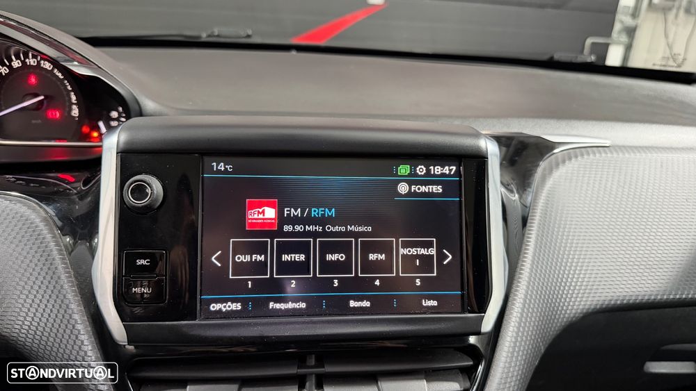 Peugeot 2008 1.2 PureTech Crossway - 21