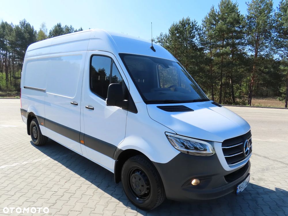 Mercedes-Benz Sprinter 317 CDI 170 KM 9G-Tronic Automat Model 907, L2H2 Furgon Blaszak, Wysoki Dach, 5932 mm Dł, FULL LED, HAK 3500 Kg, Rozstaw Osi 3665 mm, Ładowność 1174 Kg, WZMACNIANY,  Stan Wizualny I Techniczny NOWY Tak Jak Z Taśmy Produkcyjnej Gotowy Dostępny OKAZJA POLECAM - 8