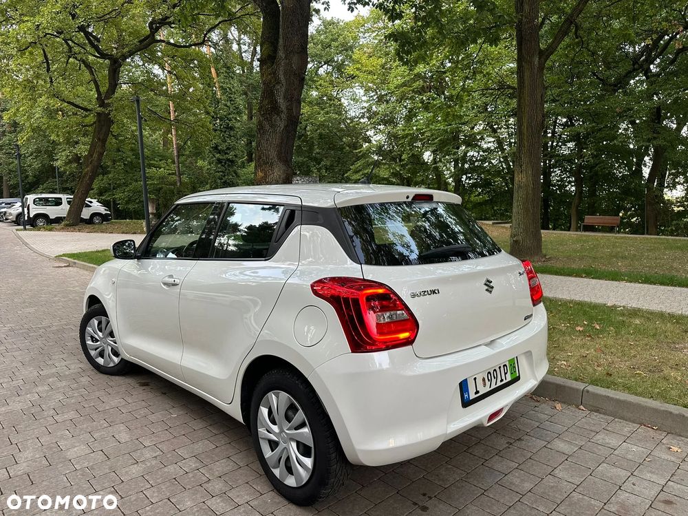 Suzuki Swift - 2