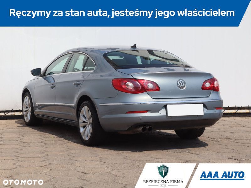 Volkswagen Passat CC - 6