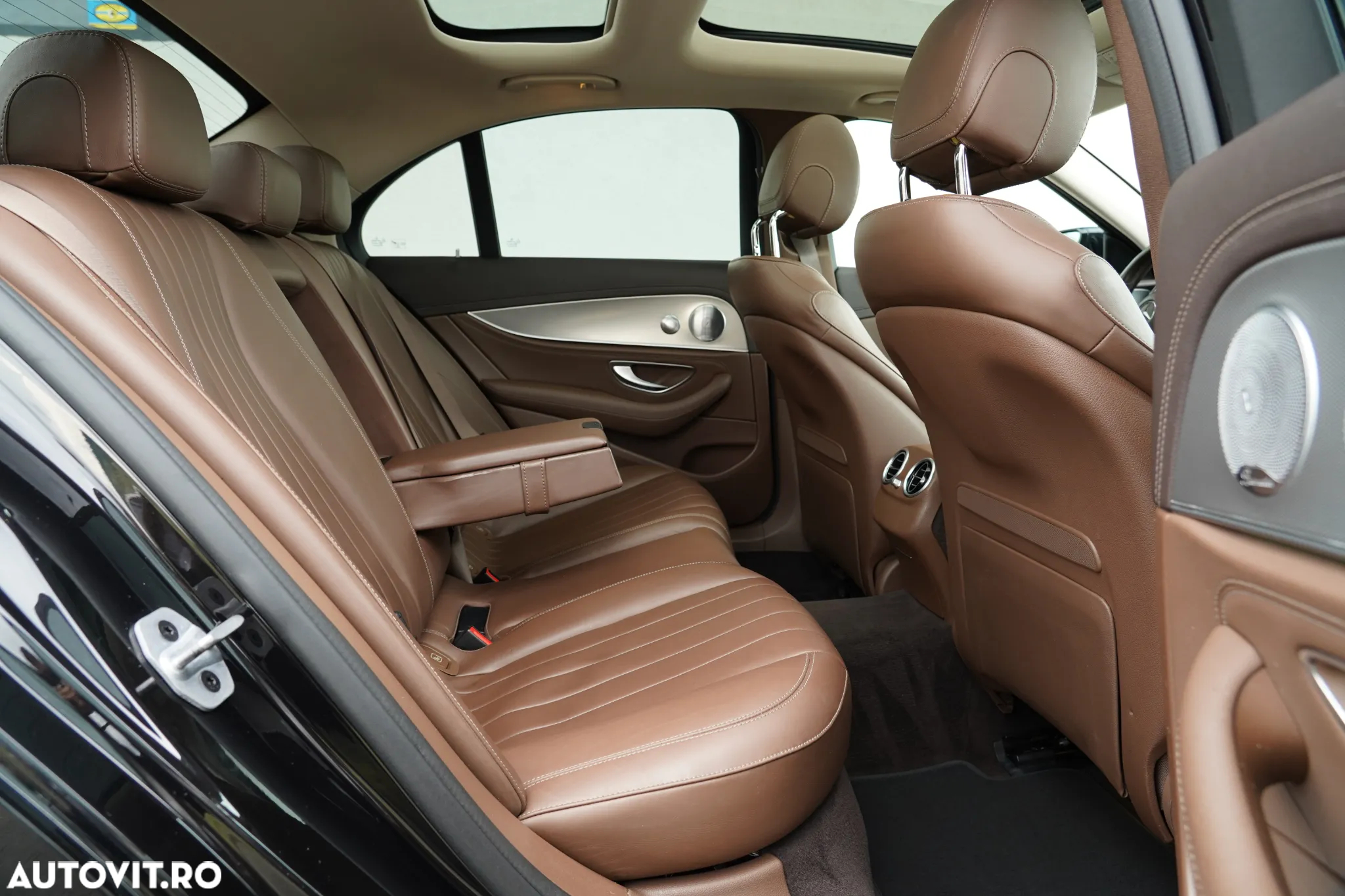 Mercedes-Benz E 220 d 9G-TRONIC Exclusive - 16