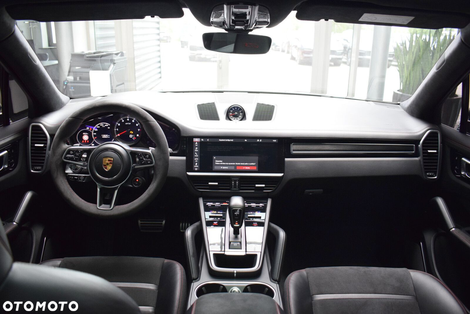 Porsche Cayenne GTS - 10