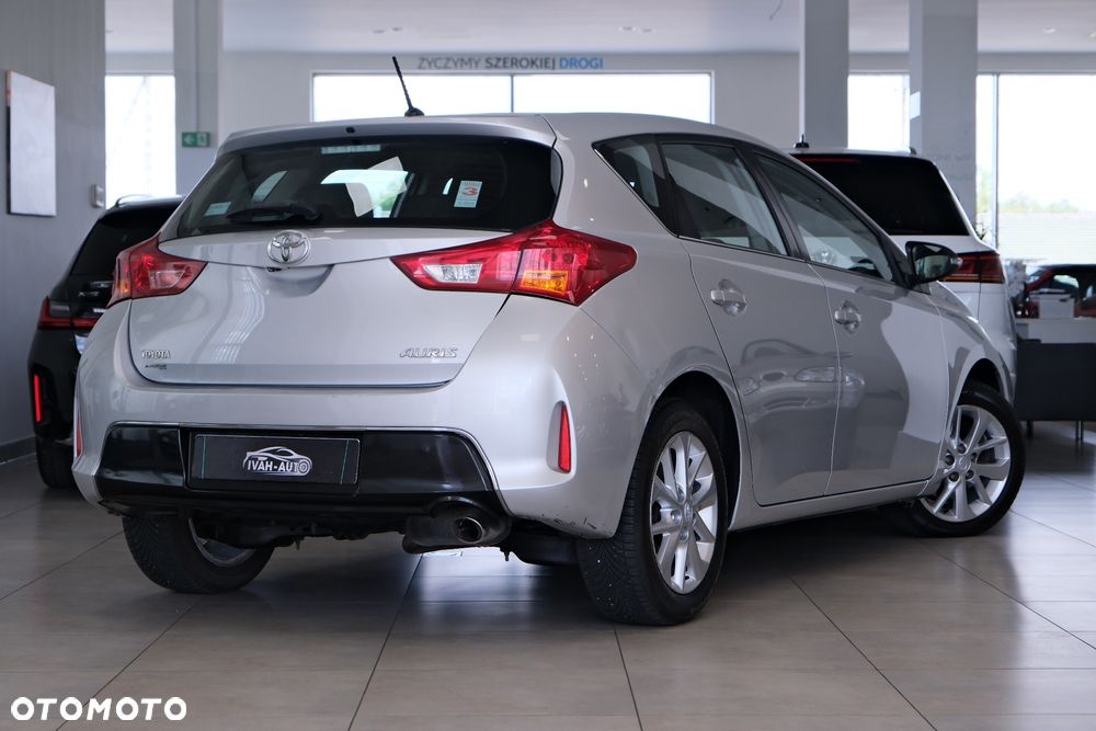 Toyota Auris - 7