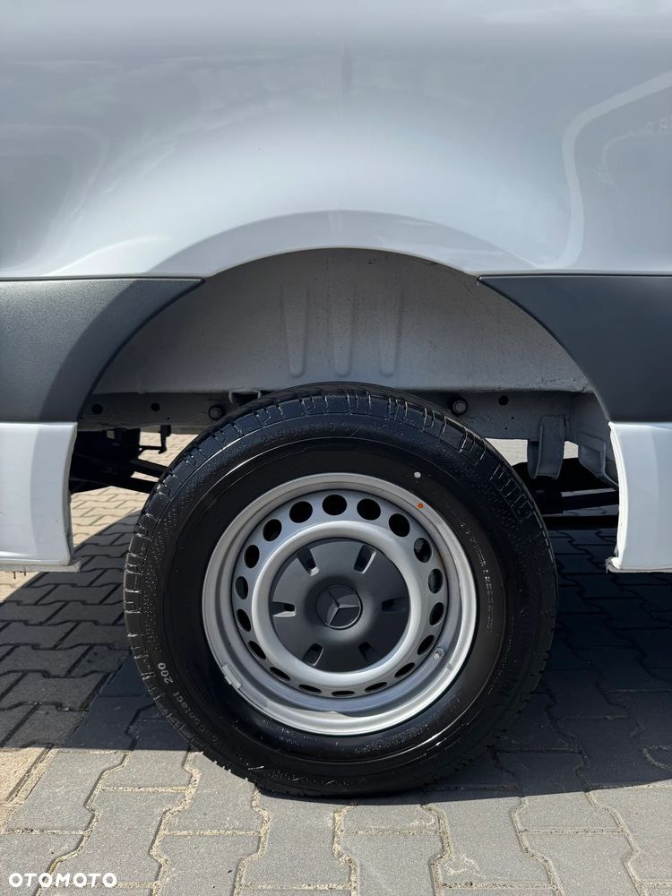 Mercedes-Benz Sprinter 317 CDI - 35