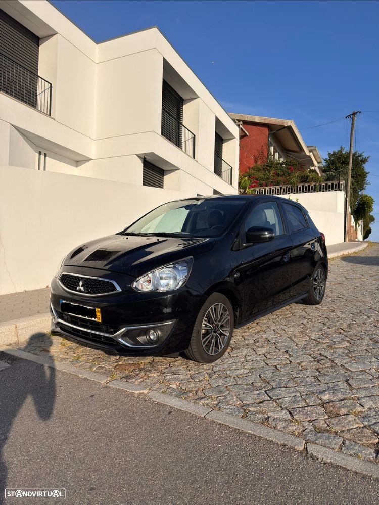 Mitsubishi Space Star 1.2 Intense CVT — fotografia 3