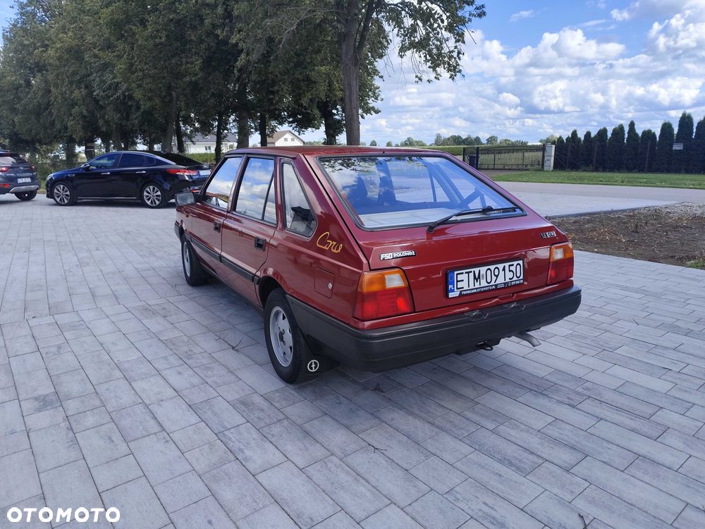 Polonez Caro - 3