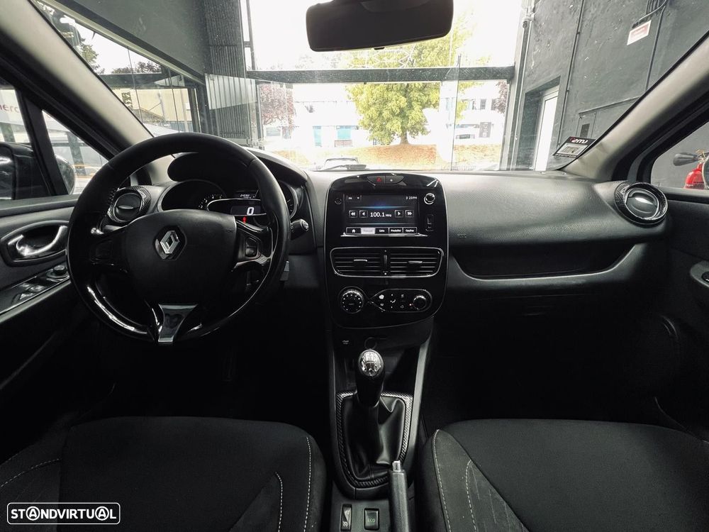 Renault Clio 1.5 dCi Comfort - 13