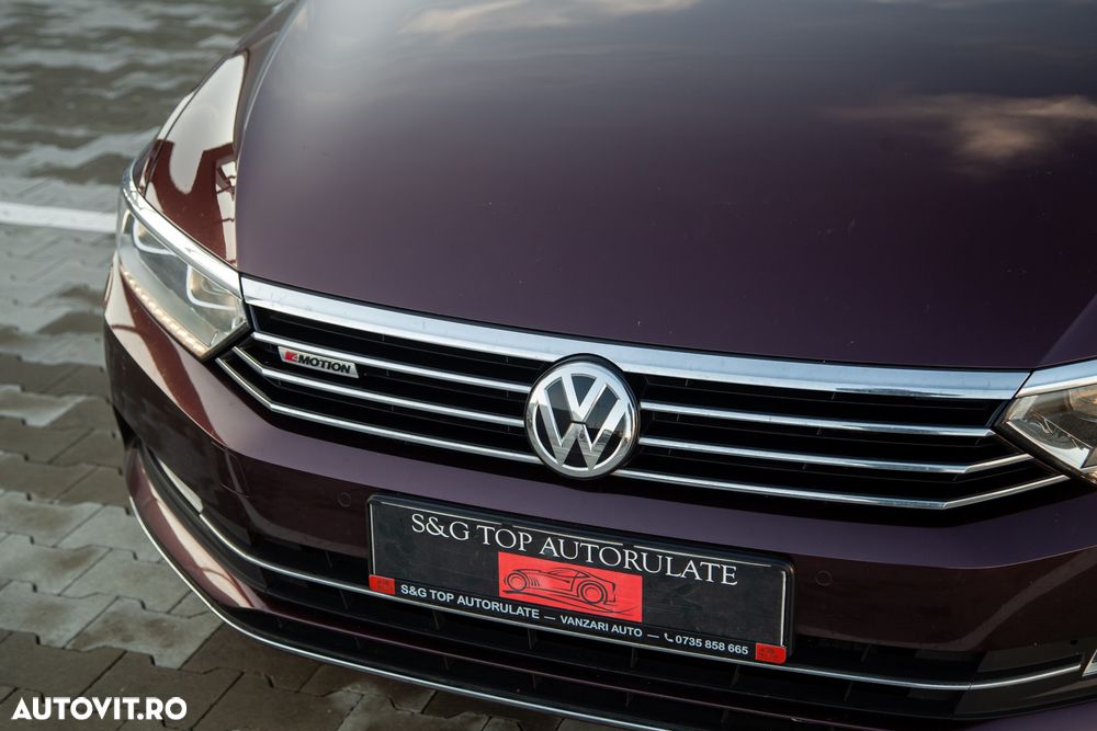 Volkswagen Passat Variant 2.0 TDI DSG 4Motion Highline - 38