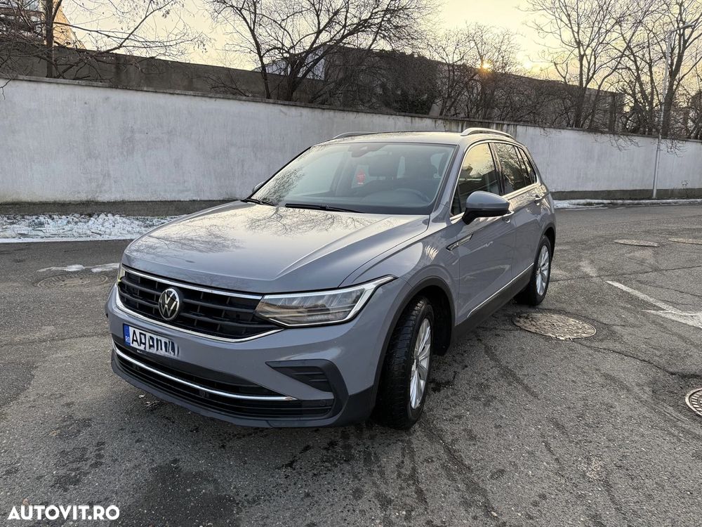 Volkswagen Tiguan 2.0 TDI 4Mot DSG Comfortline - 8