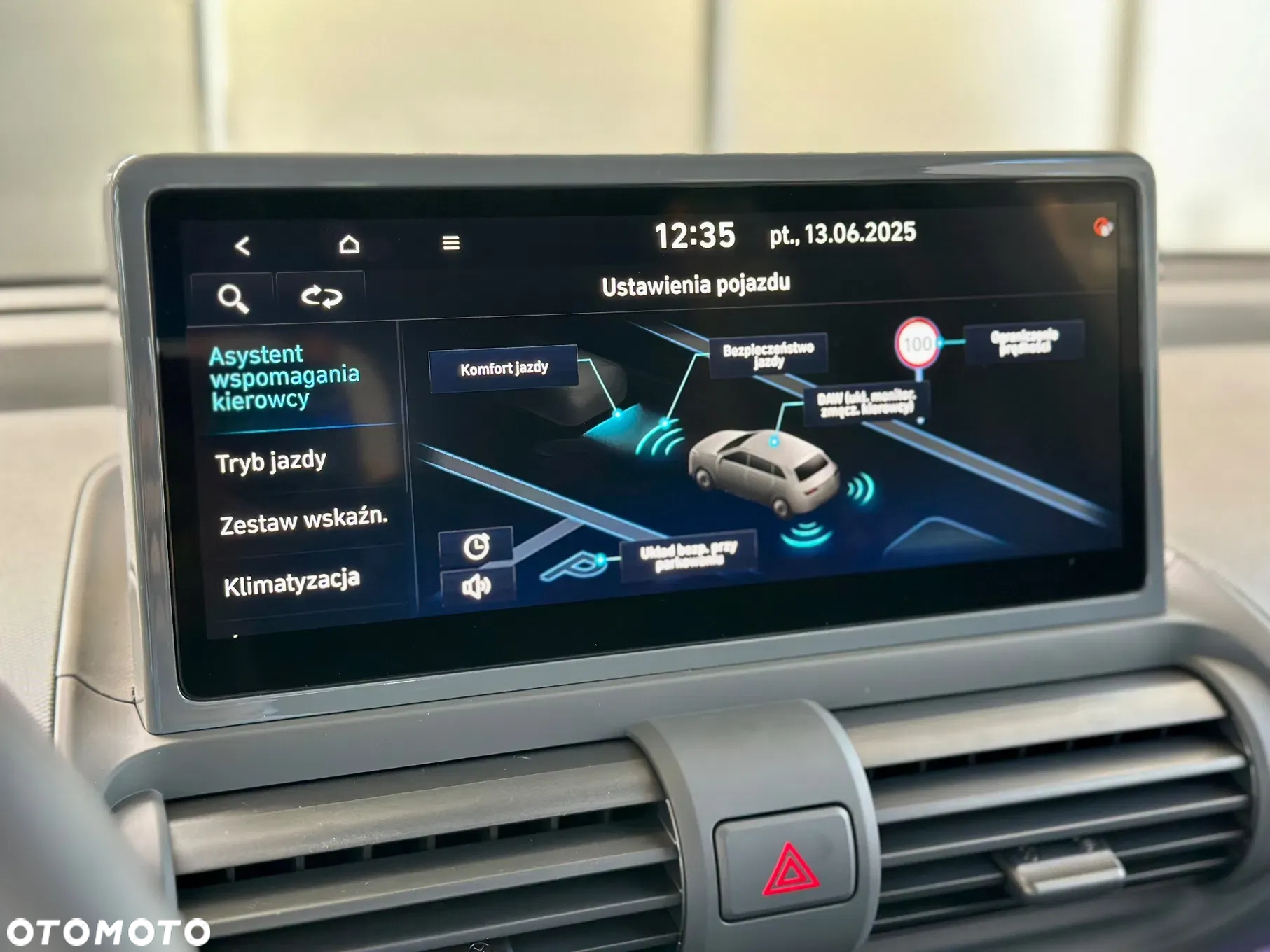Hyundai Inster 49kWh Cross Smart - 30