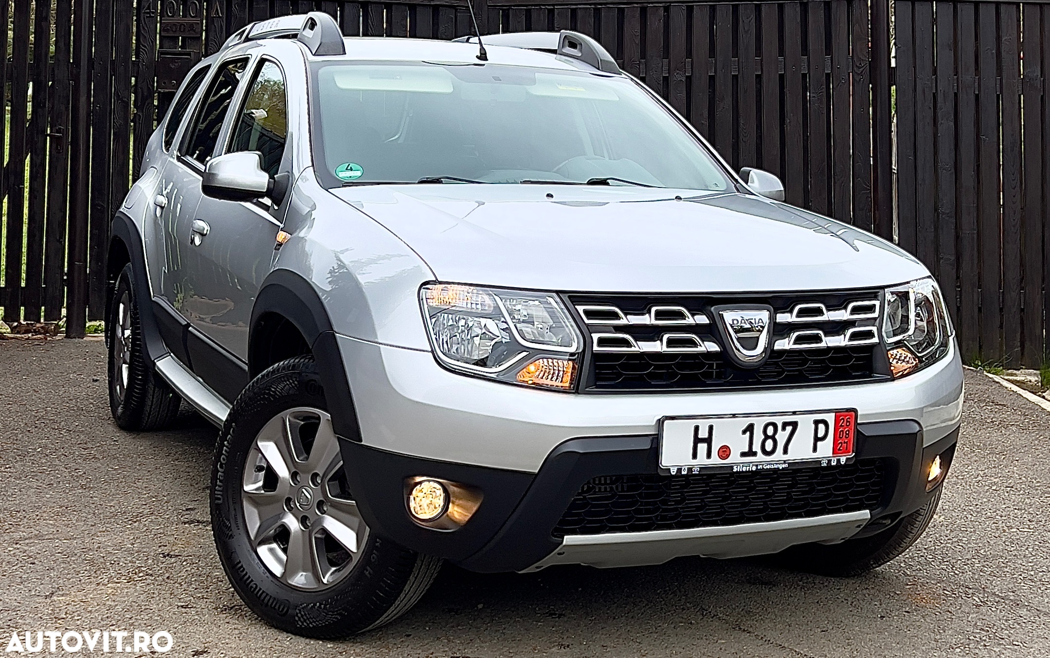 Dacia Duster TCe 125 4x2 Laureate - 9