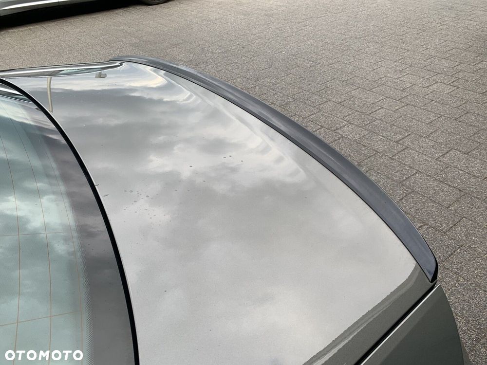 Audi A4 Limousine 35 TFSI mHEV S Line S tronic - 26