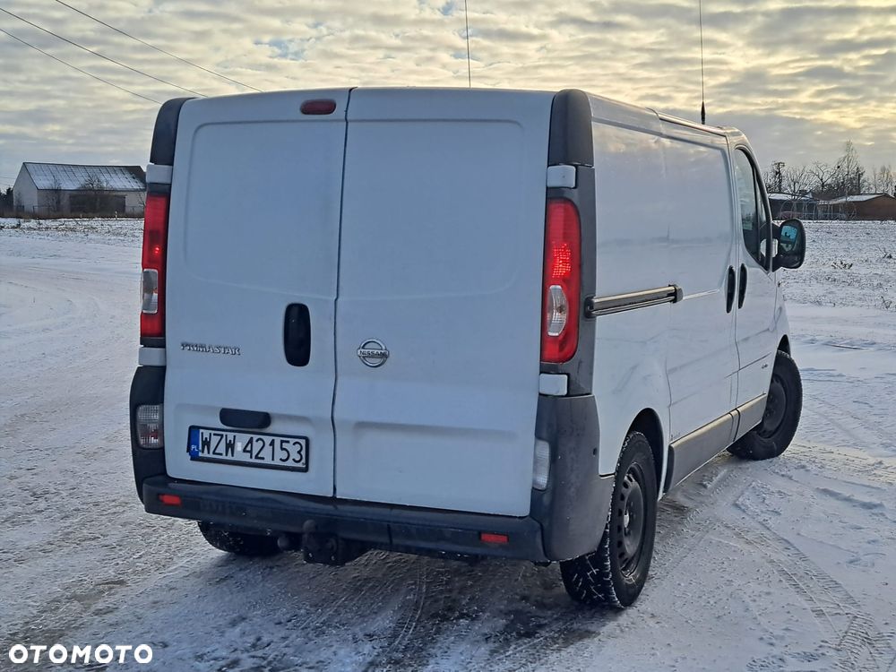 Nissan Primaster - 10