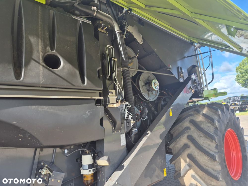 Claas Claas Lexion 670 z hederem Claas Vario 930 pierwszy właściciel - 14