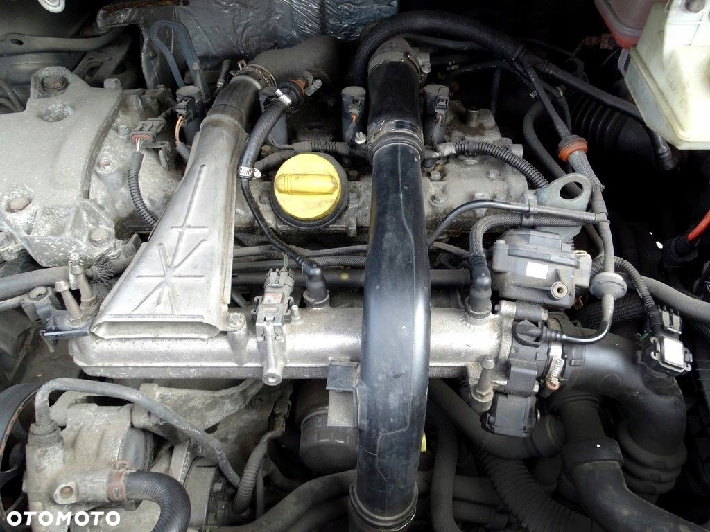 Silnik kompletny 2.0 TURBO benzyna Laguna III F4R 764 765 786 787 2006 rok - 2
