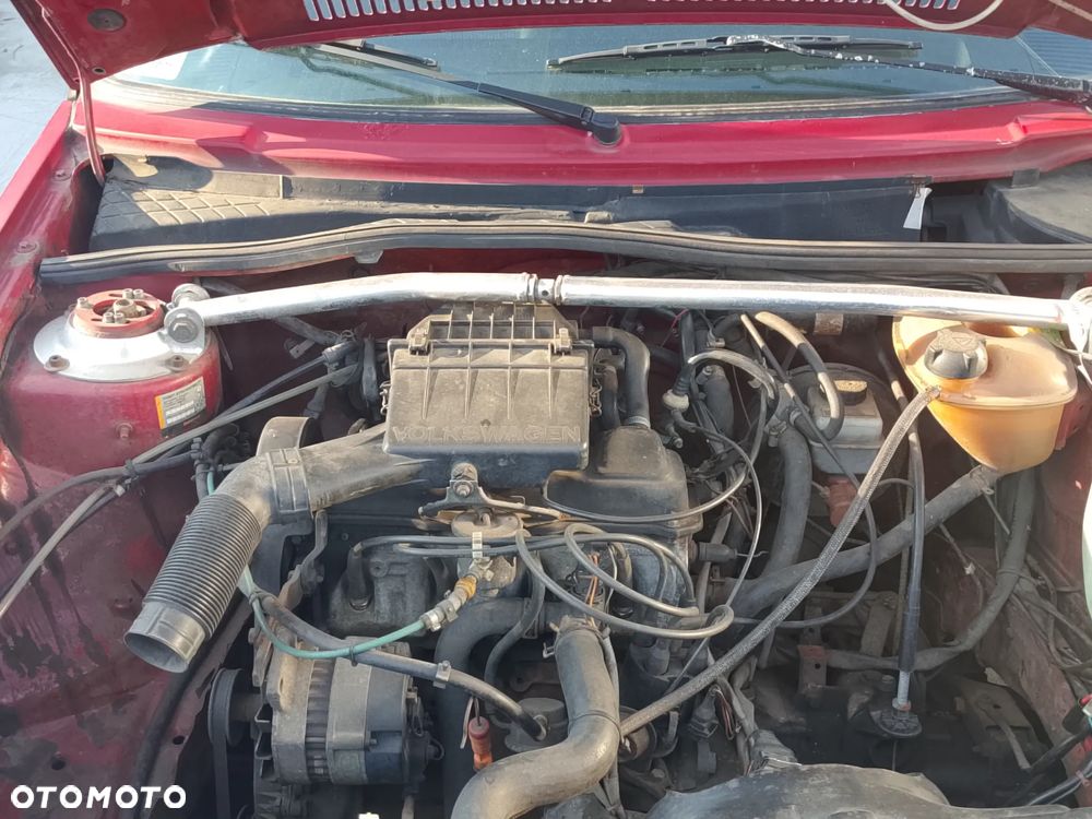 Volkswagen Golf - 14