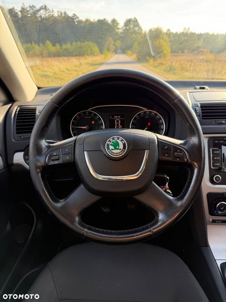 Skoda Octavia 2.0 TDI DPF FAMILY - 18