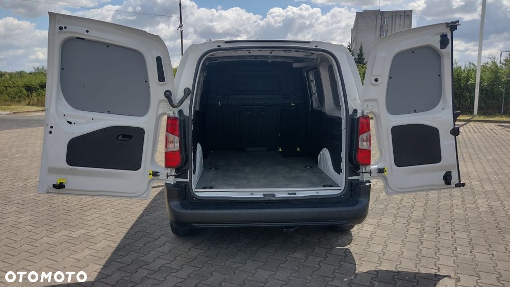 Toyota PROACE CITY L2H1 Krajowy 3 Osoby mały przebieg - 10