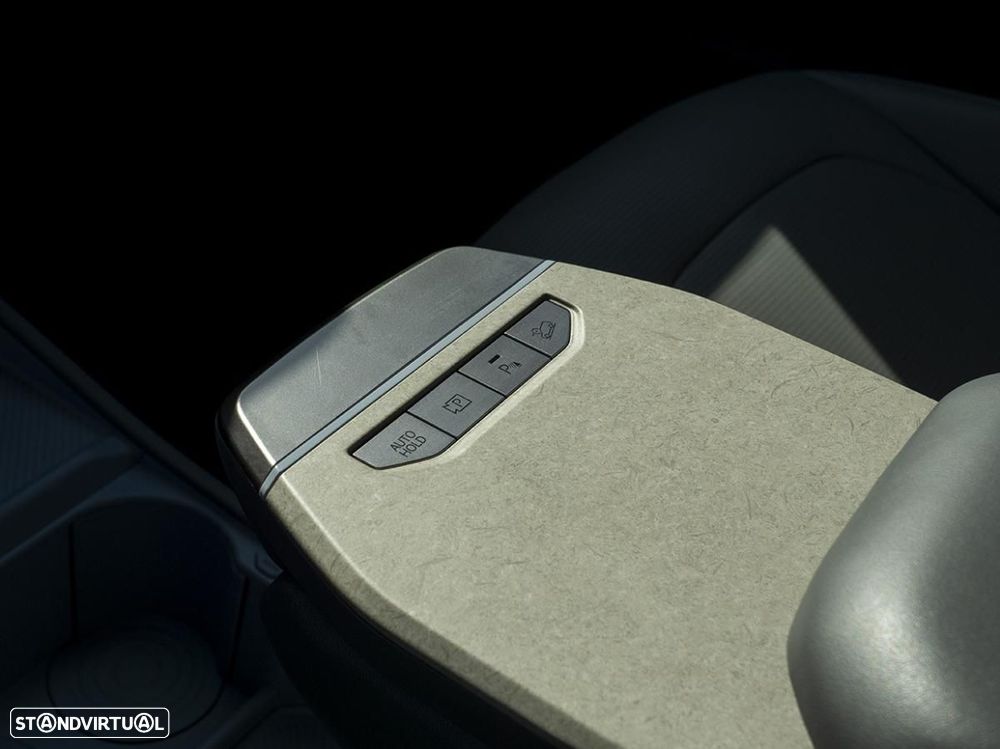 Kia EV3 81,4-kWh FWD Earth - 23