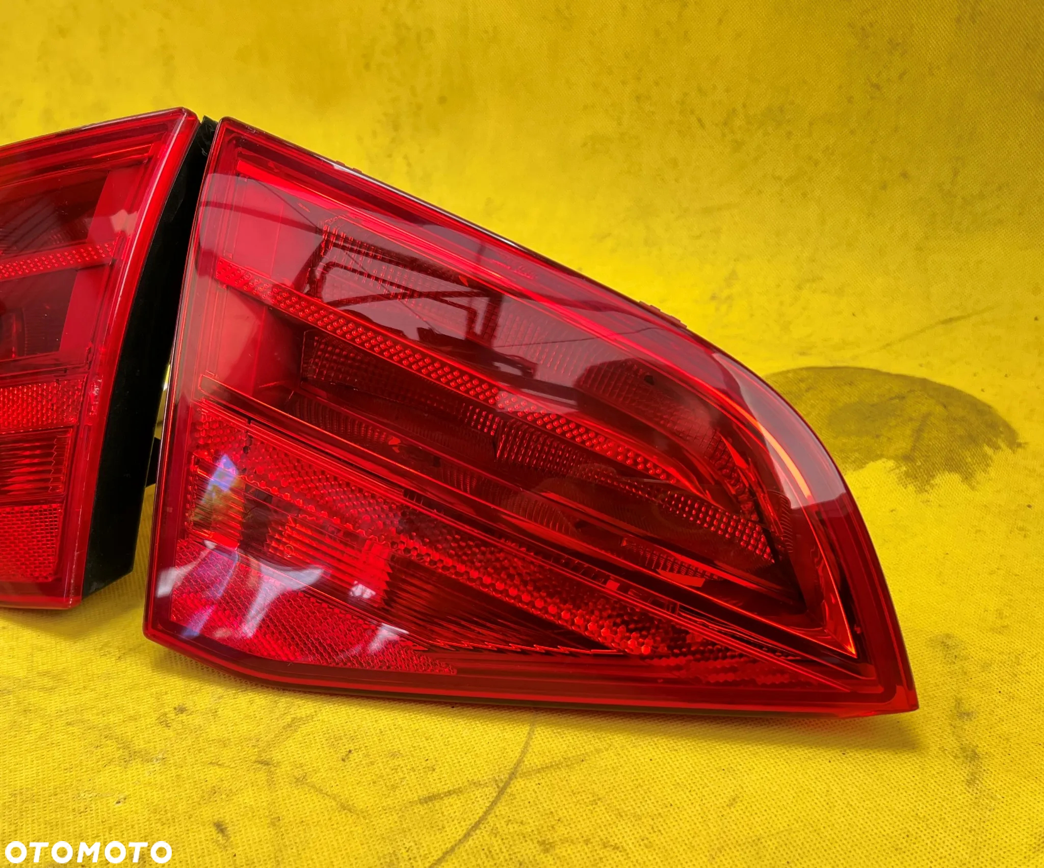 LAMPA PRAWA LEWA TYŁ AUDI A4 B8 KOMBI 8K9945094 8K9945093 ORYGINAŁ - 2
