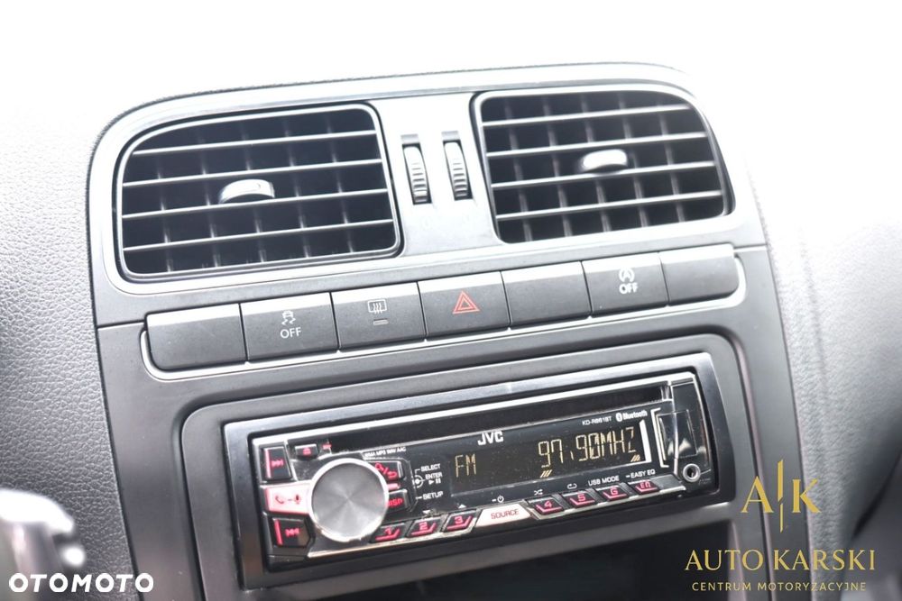 Volkswagen Polo - 23