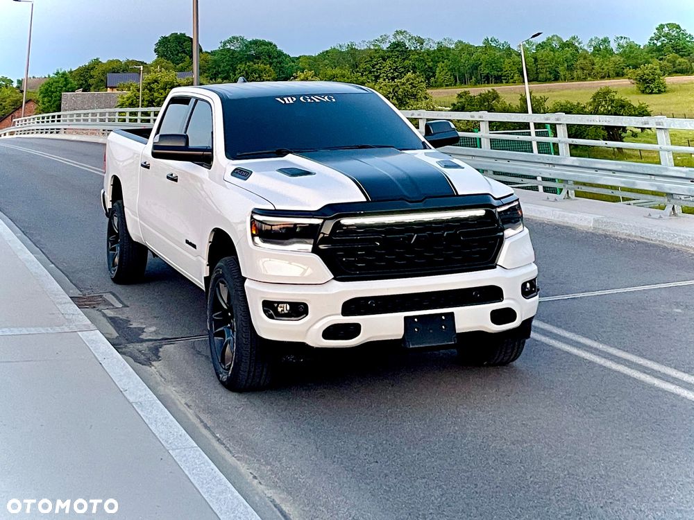 RAM 1500 Quad Cab Longbed Bighorn - 16