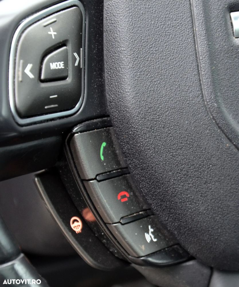 Land Rover Range Rover Evoque 2.0 D150 R-Dynamic - 16