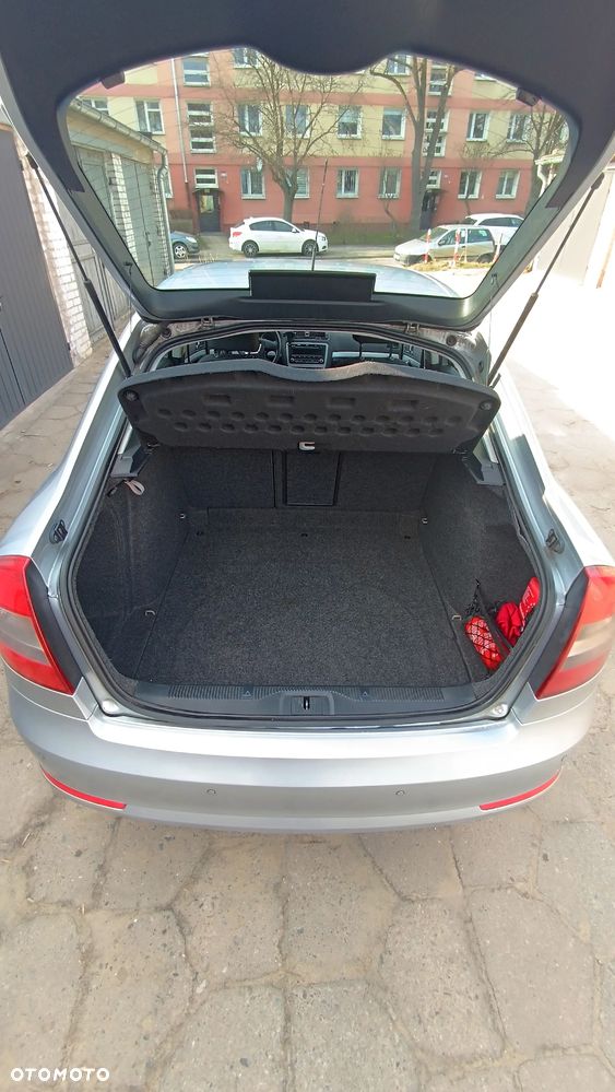 Skoda Octavia 1.4 TSI Ambiente - 15