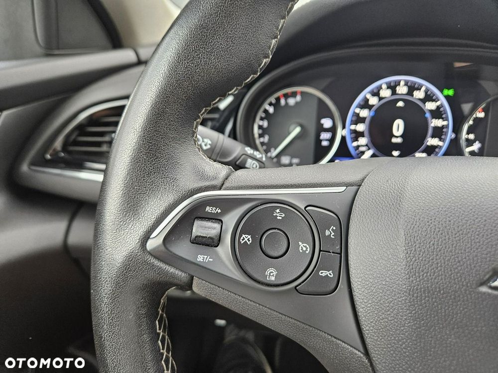 Opel Insignia 2.0 CDTI automatik Innovation - 34
